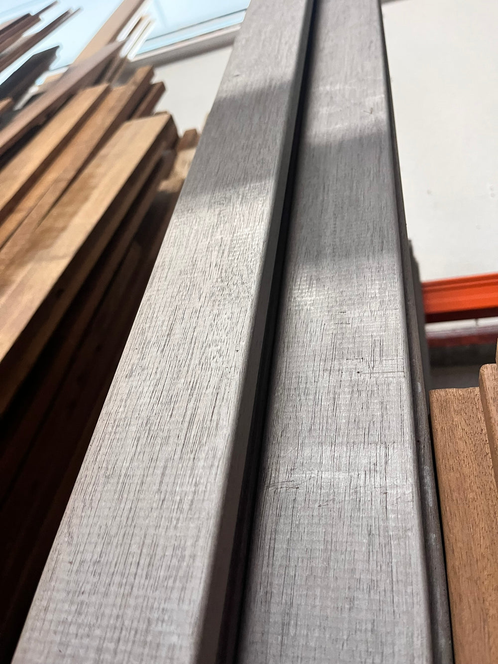 Frake 66x3050mm vergrijst