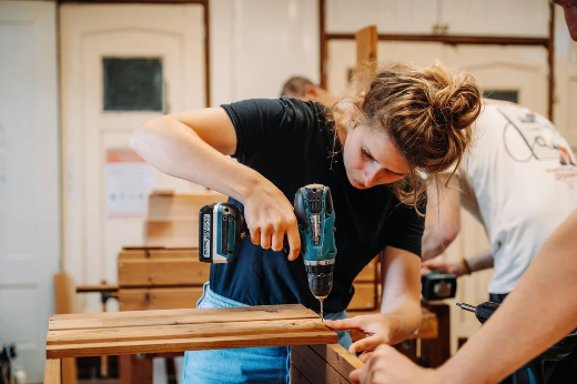Furniture Making Course Level 2