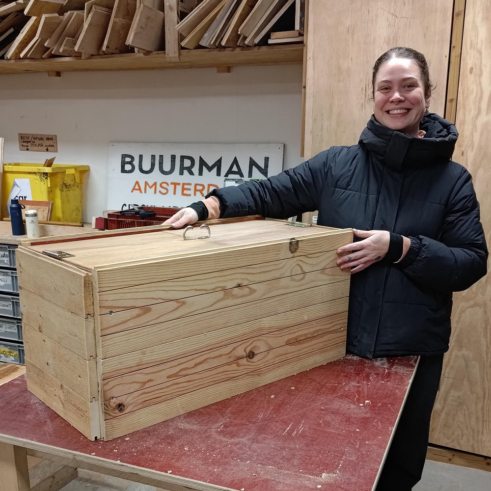 Workshop (1 day): Build a storage chest