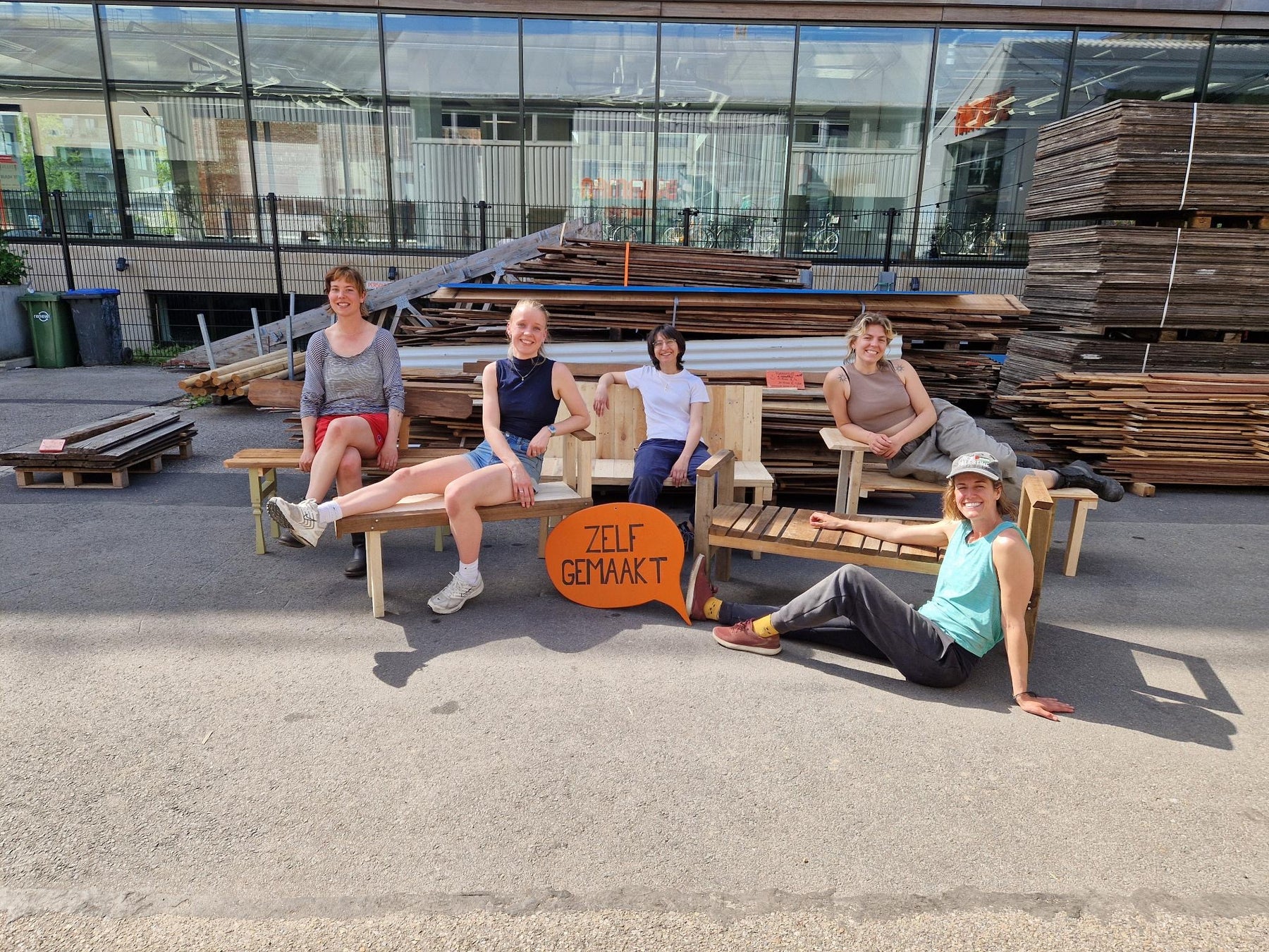 Workshop (1 day): Outdoor or indoor bench