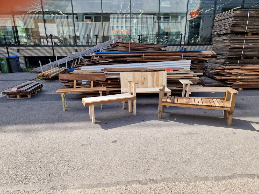 Workshop (1 day): Outdoor or indoor bench