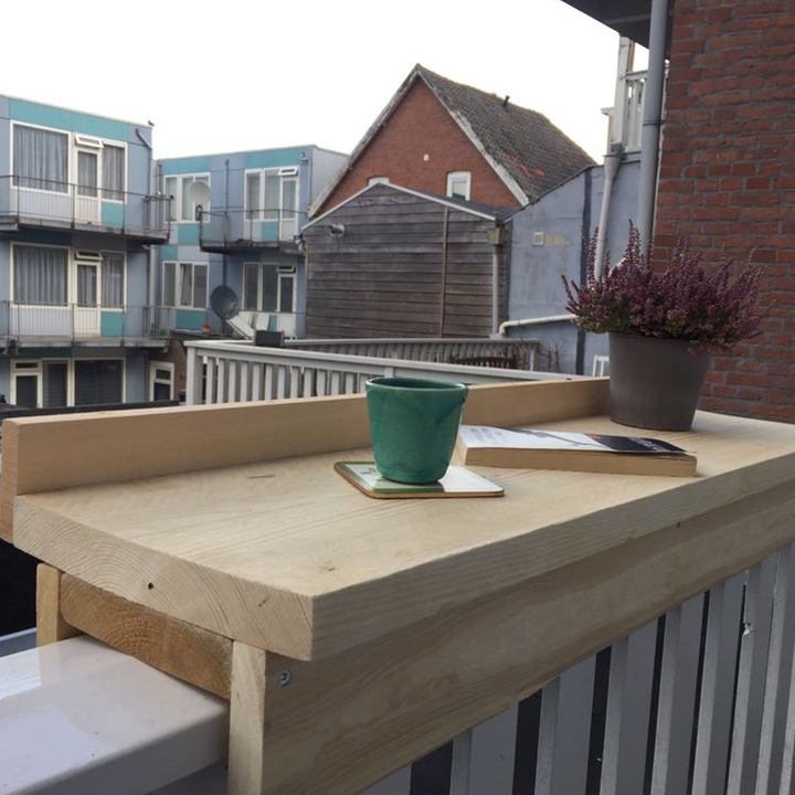 Workshop (1/2 day): Balcony bar