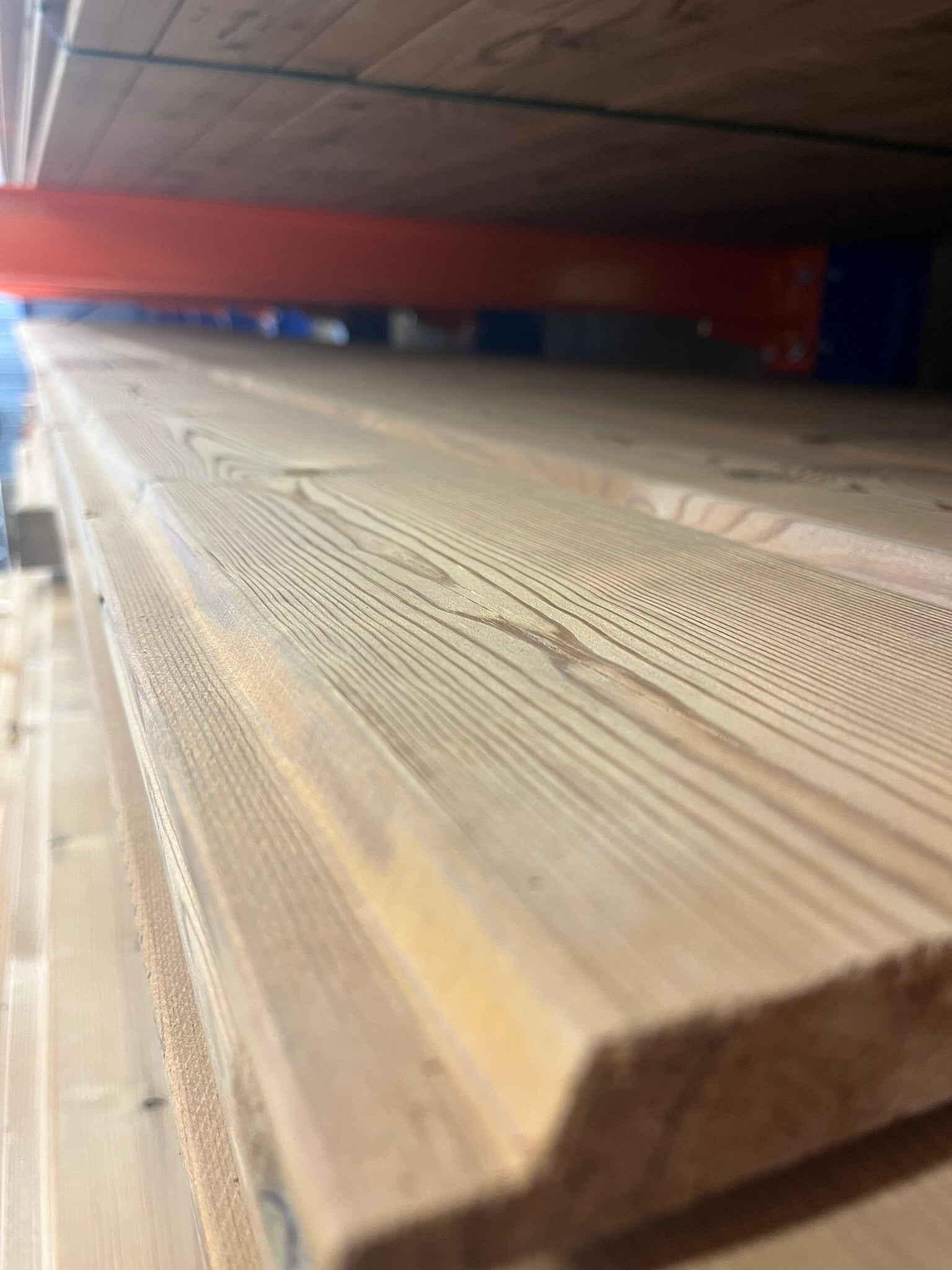 Thermo grenen channelsiding 130x5400mm €34,-